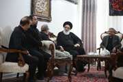 نماینده ولی‌فقیه در البرز با خانواده شهدای جنگ رمضان دیدار کرد؛ تجلیل از صبر و ایثار خانواده‌های شهدا
